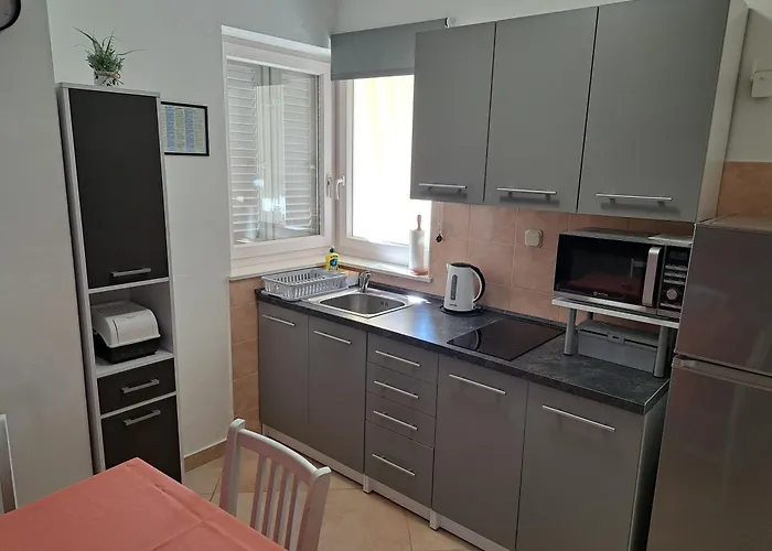 Lägenhet Petra Zadar