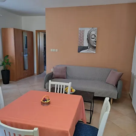 Apartament Petra